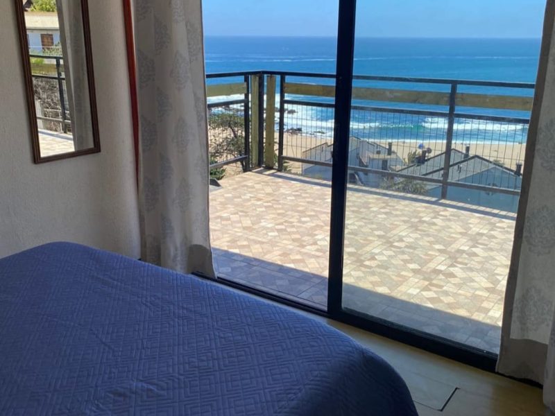 DORMITORIO CON VISTA AL MAR